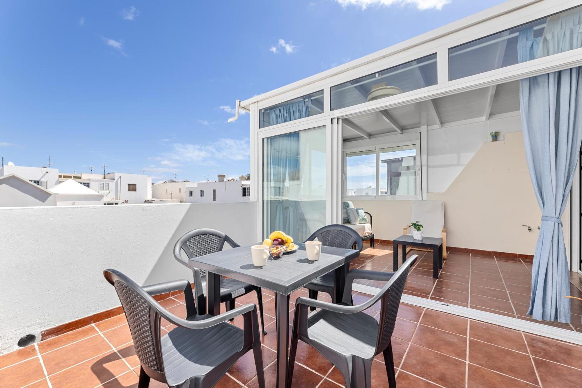 Home2book Stunning & Terrace *